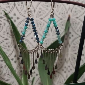 💎Handcrafted silvertone earrings